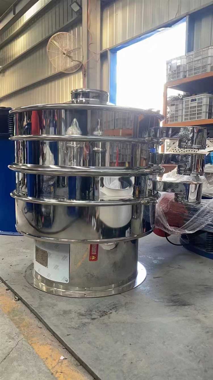 直線篩、概率篩、旋振篩、超聲波振動篩等緊張有序的生產制作中