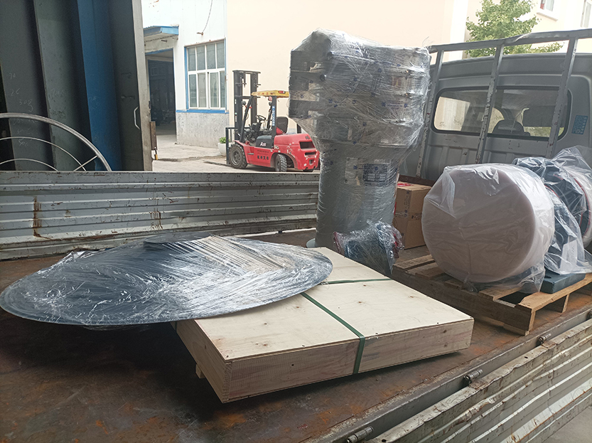 電機、上蓋、網架、旋振篩發貨